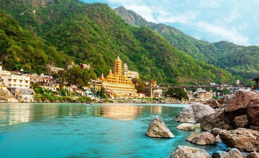 Tapovan and Ganga Riverside Yoga Retreat Location in Rishikesh
